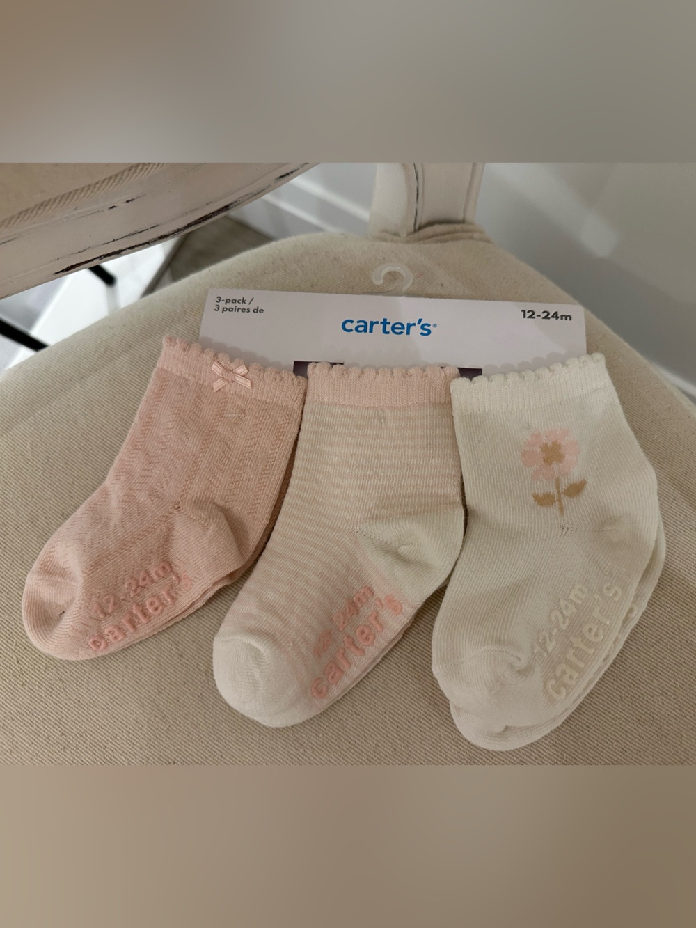 🦢 12~24 Mth 3-Pack Adorable Pink & Ivory Baby Socks by Carter’s NWT